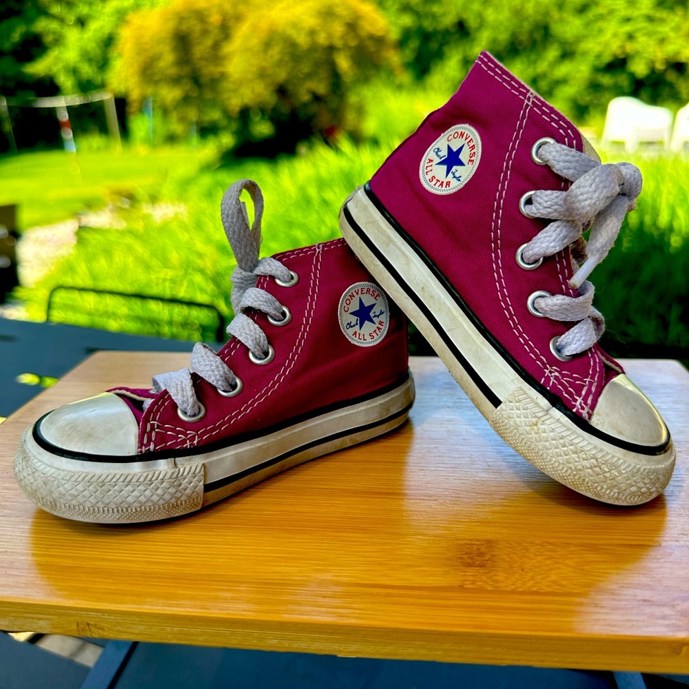 Converse All Star Infant Baby Girl Size 5 High Top Sneaker Shoes! Pink!